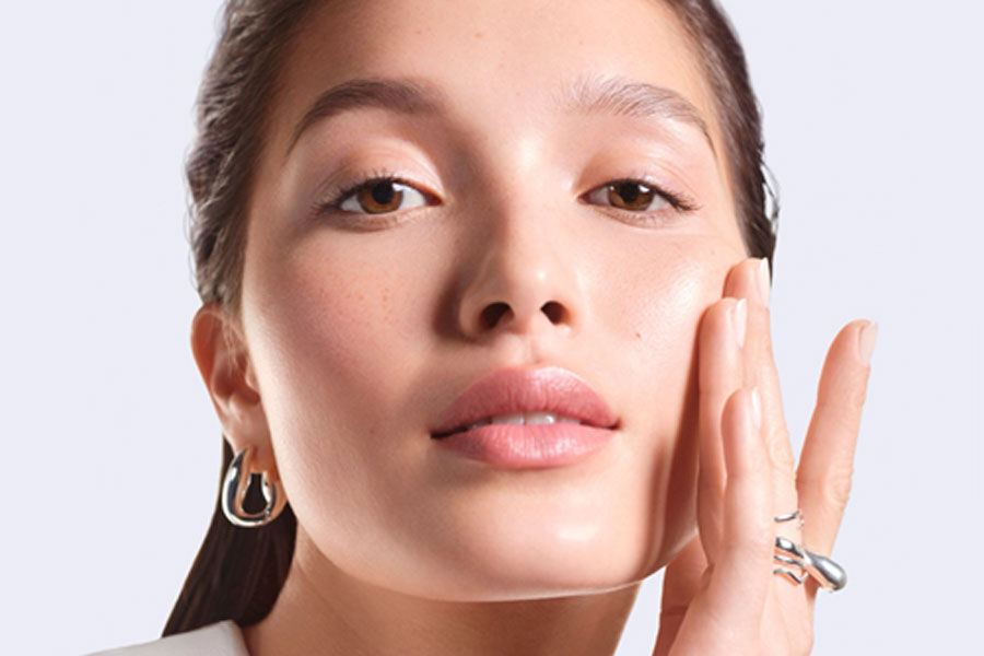 EXPERIENCE MINERAL 89  SUNSCREEN’S FRESH, WHIPPED  TEXTURE