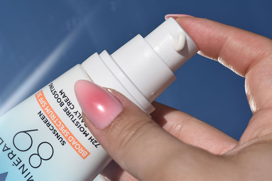 EXPERIENCE MINERAL 89  SUNSCREEN’S FRESH, WHIPPED  TEXTURE